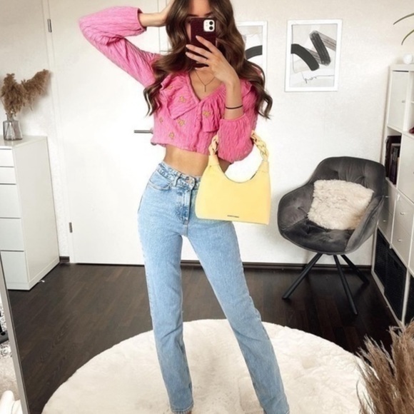 🆕ZARA BUBBLE GUM BARBIE PINK FLORAL CABLE-KNIT RUFFLED CROP CARDIGAN NWT SMALL - Picture 3 of 11